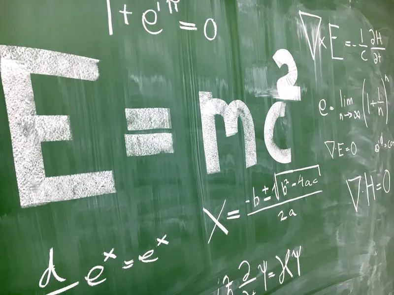 IB Physics 2025 new syllabus